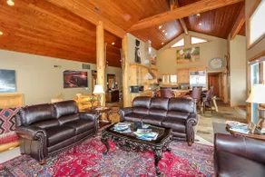 WILLOW's SKI RETREAT - Image 5
