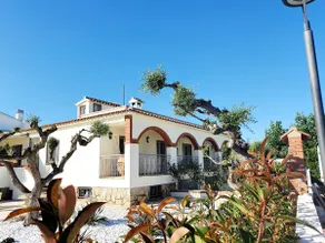 New holiday house with private pool, 300m to beach - Image 3