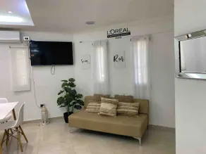 The house is minutes away from the airport. - Image 2
