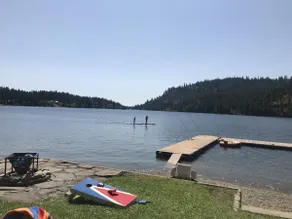 Twin Lakes Waterfront– Dock, Fire Pit & Family Fun - Image 4