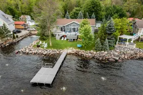 Waterfront Paradise on the Georgian Bay - Image 2