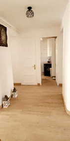 apartment in the center - Image 5