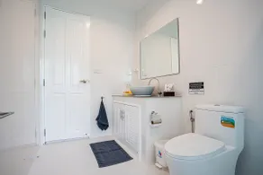 So Sunland (U1) - 1 BR Apt 5 min walk Malibu Beach - Image 3