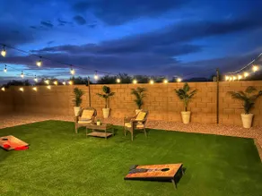 Entire NEW LUXURY 5 Bedroom home! - Image 2