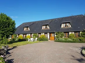 Normandy farmhouse with heated indoor pool - Image 3