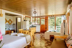 Relaxing cottage with a Jacuzzi, perfect for couples and pets - Image 3