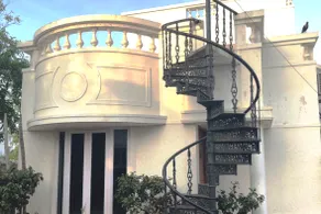 Luxury 5BHK Villa - Image 2