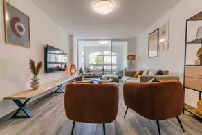New 3 room apartment in a convenient location - Image 4