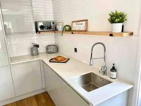 ‘The Loft’ - Apartment by the sea - Image 3