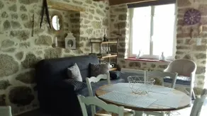 The Little House of the Cobbler - Image 4