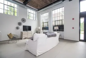 Modern Loft in Historic Mill - Image 5