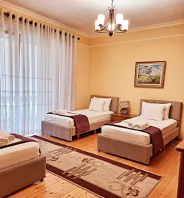 All Seasons Apartments - Free Parking & City Center - Image 2