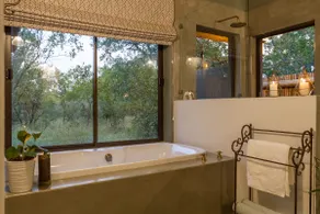 Romantic suite - Hoedspruit, close to Kruger - Image 3