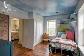 The Enchanting Lavender House - Image 5