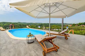 StellaLuca Resort - Image 4