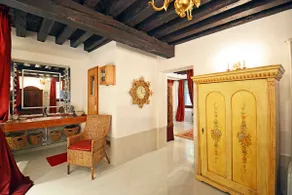 Zattere Cottage next to Guggenheim - Image 2