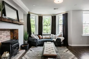 Spectacular Park Home with Monument Views - Image 3