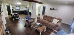 Elegantly Rustic 3 Bedroom 2 Bath Modern Farmhouse Cottage - Image 5