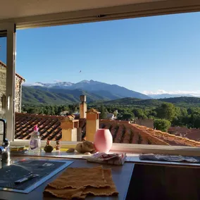 Atypical apartment and terrace with panoramic views. - Image 5