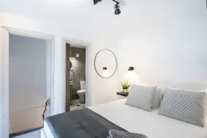 Mikri Gonia Gorgeous townhouse Skiathos Old Port - Image 2
