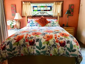 Charmingly Rustic-Pampered Comfort - Image 2
