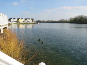 On the lake - Image 2