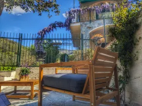 Casa Camilla, 5 km from Finalborgo - Private Garden - Image 2