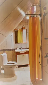 Aare Homestay - Image 5
