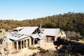 ⭐️Rustic Barn House⭐️Hydro Spa Bath⭐️Pets Welcome - Image 3