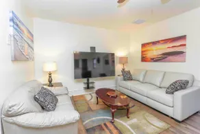 Lovely Mt. Airy Two Bedroom Apartment - Image 3