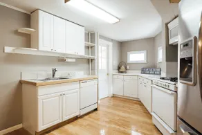 Bright lake view 2BR Haven: Closest to Asbury Park - Image 3