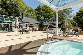 Bright 2-Bed Getaway | Hot Tub • Swimming Pool - Image 5