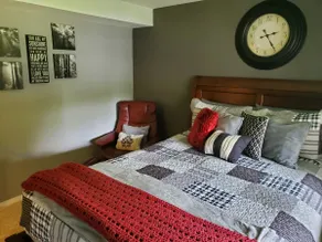 Biscuits and Jam Country Cottage - Image 3