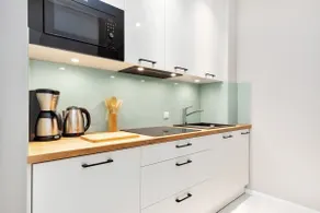 Modern Apartment | Balcony, Parking, Workspace - Image 5