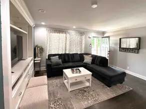 Spacious Luxury Retreat w/ Hot Tub & Movie Theatre - Image 4