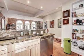 DuPont Duplex 2beds/2baths, stylish, cozy- unit401 - Image 5
