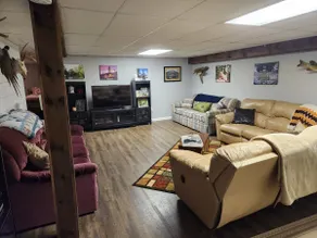Basement Apartment minutes to Beaver Stadium - Image 3