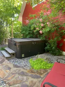 NEW Lux Large Farmhouse. Views. Firepit. Hot Tub! - Image 5
