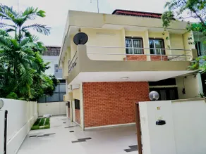 G'town, Karpal Singh Drive USM Queensbay 10- 15pax - Image 2