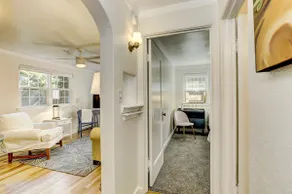 Quiet North End Hideaway - Image 4