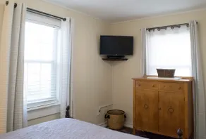 Petite Heights Home! - Image 3