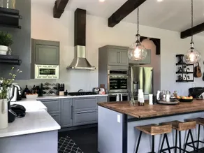 Walkable Harbor Escape Modern 2 Bedroom Getaway - Image 3