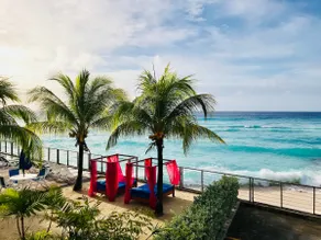 AVAIL! Elegant Rooftop Penthouse -St Lawrence Gap - Image 4
