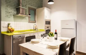 CENTRIC & TERRACE & NEW apartment in Barcelona - Image 4