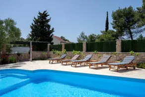 Apartment Herhenreder Hvar - Image 3