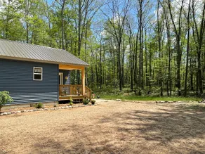 Peacock Trail Cabin #1 - Image 4