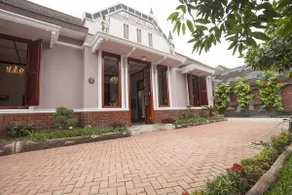 House of Gustafine 21 people vintage villa - Image 3