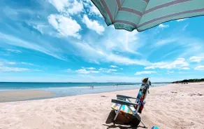 2 BR Apt at Kinney Shores w/ private beach access - Image 4
