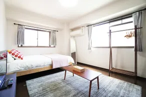 Oriental Spacious Multiple Rooms! Large groups sightseeing in Osaka! 5-minute walk from Ebisucho station for up to 17 people - Image 5