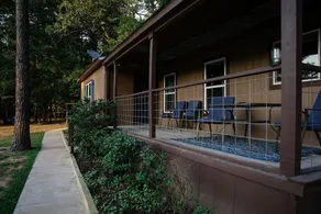 Hidden Gem Cottages: Sapphire Cottage - Image 3
